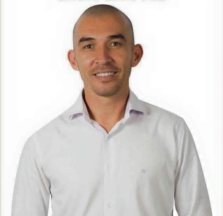 Precandidatos a la intendencia de Paraguarí, Óscar Zárate Pino.