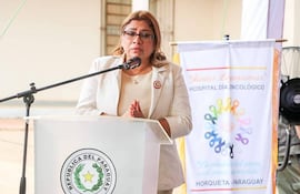 Liz Meza, gobernadora de Concepción.