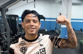 Pedro Reinaldo Delvalle Romero nació el 6 de enero de 1994. Proseguirá su carrera futbolística en 2 de Mayo.