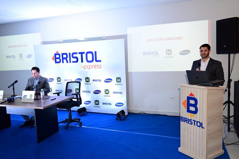 Nahuel Pianarosa, director comercial de Retail S.A., subrayó el impacto positivo que tendrá la integración para más de 200 mil clientes diarios.