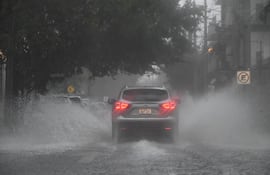 Lluvia en Asunción.