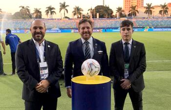 Belloso (i) dejó de pertenecer a la Conmebol.