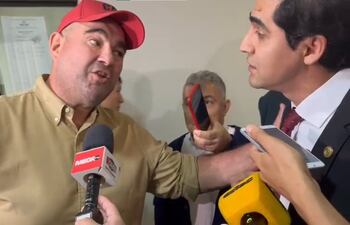 Diputado Jatar Fernández contra su colega Guillermo Rodriguez