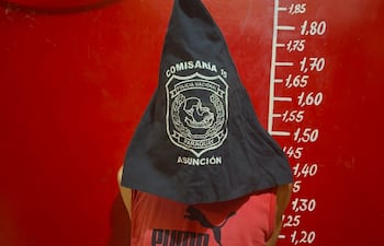 Detienen a presunto robacoches en Lambaré