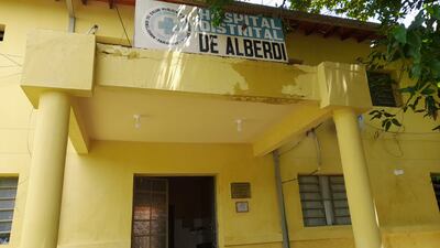 Fachada del Hospital Distrital de Alberdi.