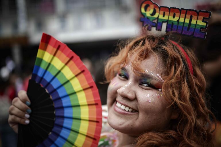 Cientos de personas inundaron de color las calles de la capital de Costa Rica para celebrar la diversidad sexual y exigir respeto a los derechos humanos de la población lésbica, homosexual, bisexual, transexual e intersexo (LGBTI).