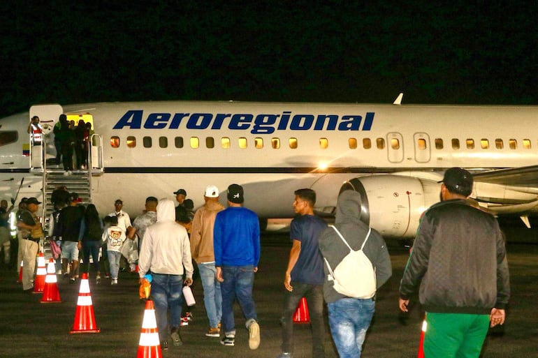Peña promulga cooperación consular del Mercosur para asistir a paraguayos en países donde no hay representación diplomática Peña promulga cooperación consular del Mercosur para asistir a paraguayos en países donde no hay representación diplomática