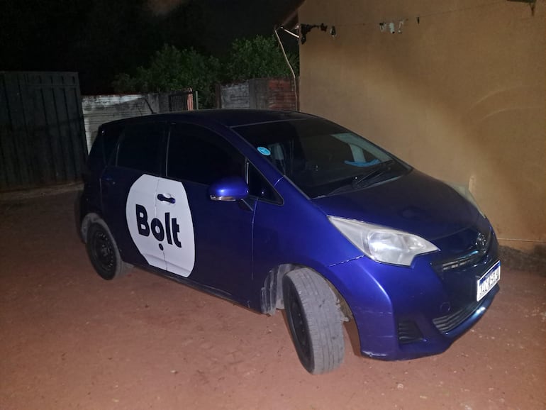 Vehículo utilizado para el delivery de marihuana en Luque.