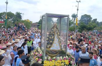 El Obispo de la diócesis de Caacupé, monseñor Ricardo Valenzuela, presidió el rezo del Ángelus.