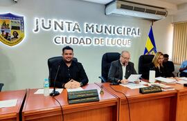 La mesa directiva quedó acéfala desde el martes pasado.