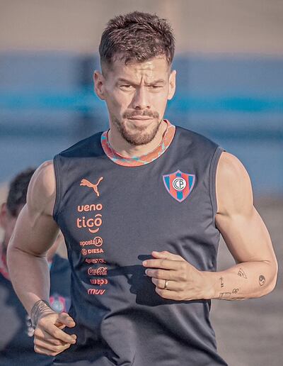 El argentino-paraguayo Gastón Claudio Giménez (33 años) registra 13 presentaciones con Cerro Porteño.