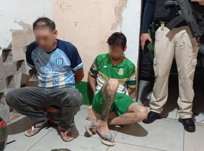 Dos de los detenidos durante el operativo en Ciudad del Este.