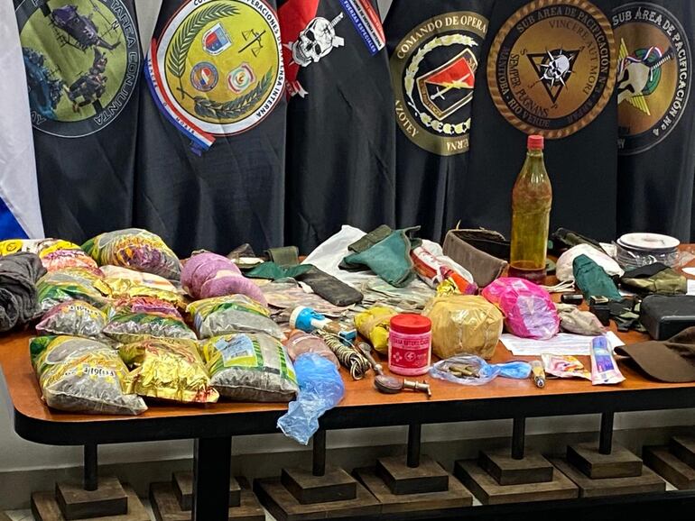 Algunos elementos encontrados dentro de la caleta en Concepción podrían ayudar a conocer el paradero de los secuestrados por el EPP.