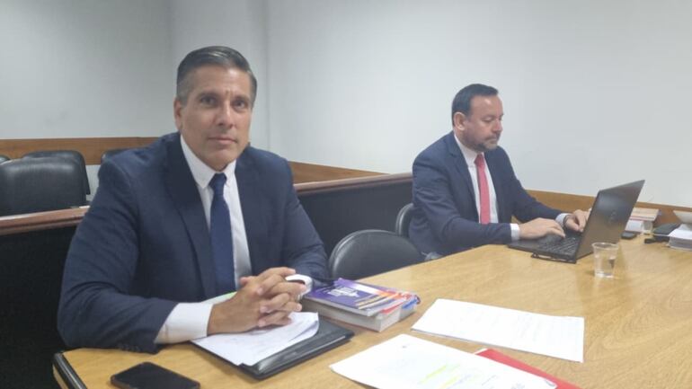 El abogado Federico Hetter, hizo uso de la dúplica para cuestionar la aplicación de la ley penal vigente desde 1997 para hechos ocurridos 20 años atrás.