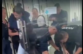 Delincuente reducido por la Policía gracias a la rápida reacción tanto de la dependiente de la tienda, como del sistema 911.