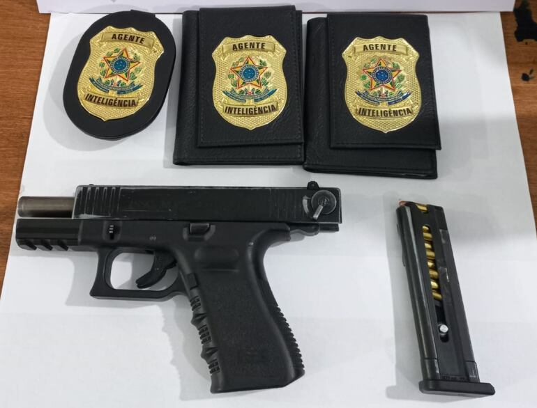 Las evidencias incautadas del poder del poder de Alexandre Luis Trillier Anacleto.