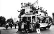 Los "descamisados" rumbo a la Plaza de Mayo, 17 de octubre de 1945.
