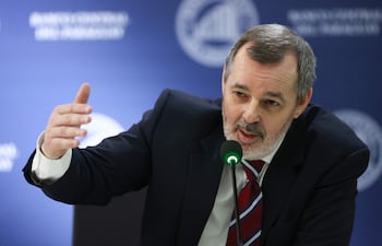 El presidente del Banco Central del Paraguay, Carlos Carvallo.