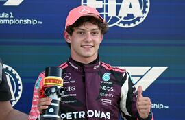 Andrea Kimi Antonelli se convirtió hoy en el piloto más joven en lograr una pole.