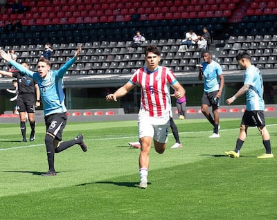 José Daniel Buhring Ortega, delantero liberteño, natural de Santa Rosa del Aguaray, en el festejo de su gol para la selección nacional Sub 20 en los Juegos Odesur Santa Fe 2026.