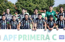 Equipo del 12 de Octubre de Santo Domingo, que marcha en el segundo puesto de la Primera División C, con inmejorables chances de ascender a la "B".