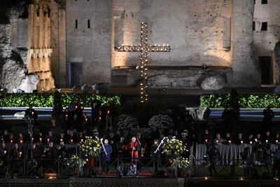 Celebración del Viernes Santo en Coliseo de Roma, sin la presencia del papa Francisco.