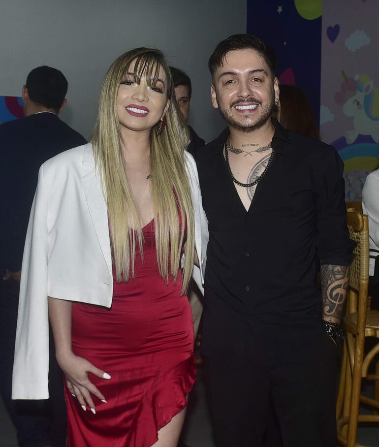 Marilina Bogado y Will Fretes.  