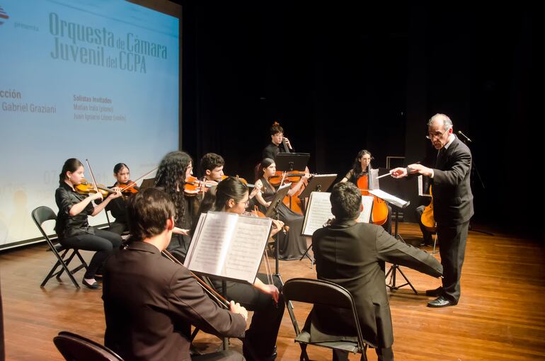 La Orquesta de Cámara Juvenil del CCPA.