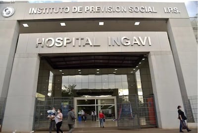 Fachada principal del Instituto de Previsión Social Ingavi.
