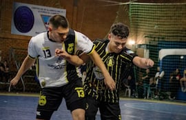 Atenas y Artemios protagonizaron el choque de fondo en el arranque del cuadrangular semifinal por el Grupo A de la Copa Oro, con triunfo de los griegos.