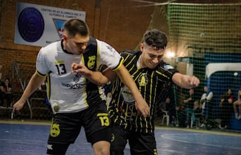 Atenas y Artemios protagonizaron el choque de fondo en el arranque del cuadrangular semifinal por el Grupo A de la Copa Oro, con triunfo de los griegos.