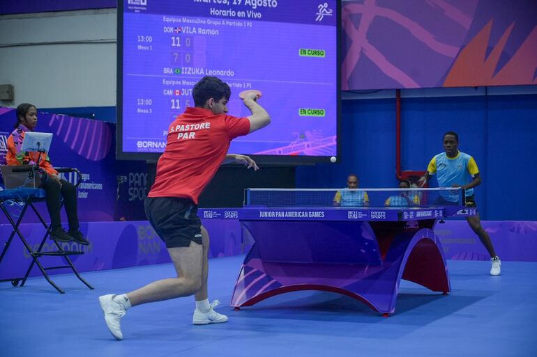 Iván Pastore se impuso en el segundo singles a Joshua Lubin por 3-0.