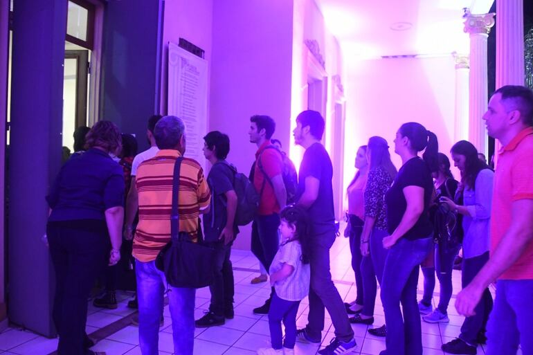 Mucho público visitó los museos gracias a esta iniciativa cultural.