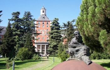 universidad-complutense-de-madrid-105455000000-1546449.jpg