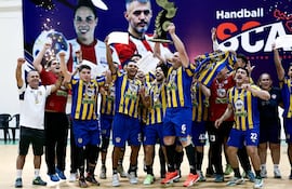 Luque Handball, indiscustible campeón del torneo y de los últimos certámenes en la rama varonil.