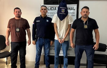 El joven fue detenido y derivado al calabozo de la Dirección de Policía de Alto Paraná.