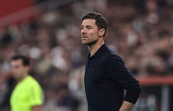 El Real Madrid decidió la destitución de su entrenador Xabi Alonso, tras caer en la final de la Supercopa de España frente al Barcelona. Lo reemplazará Álvaro Arbeloa.
