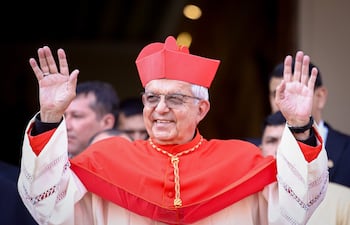 El cardenal Adalberto Martínez a su retorno del consistorio.