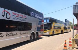 Falcón frontera Paraguay Argentina buses