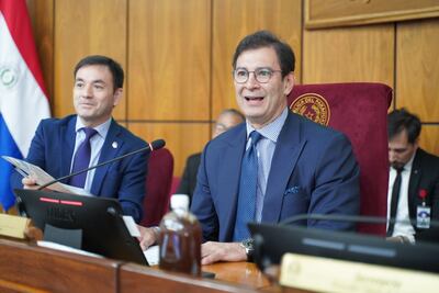 favor enviar a shell política , gracias (beto ovelar)
De	agodoy <agodoy@abc.com.py>
Destinatario	foto <foto@abc.com.py>
Fecha	21-12-2023 17:03