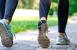 Practicar ejercicio tiene muchos beneficios para la salud y hacerlo de forma constante, dos o tres veces a la semana, durante un largo periodo se ha relacionado ahora con tener un menor riesgo de insomnio, según un estudio realizado durante una década.