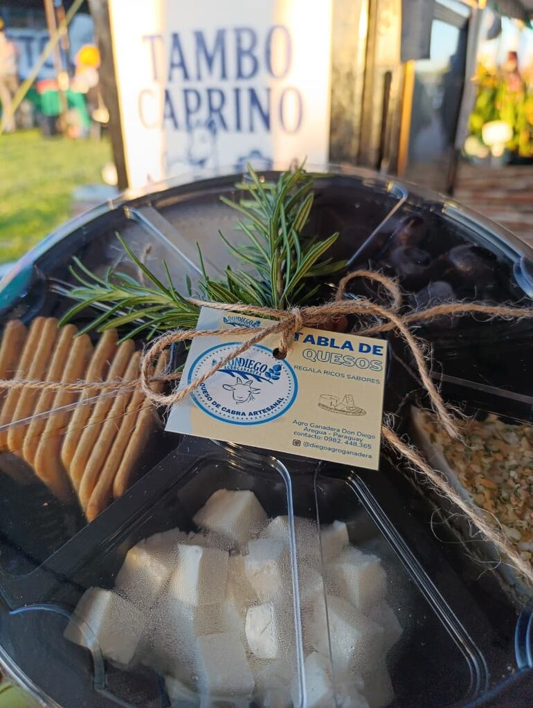 Feria de la agricultura familiar en la Costanera.