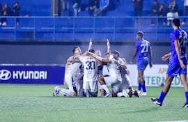 12 de Junio se anota otro triunfo para permanecer firme en la cima.