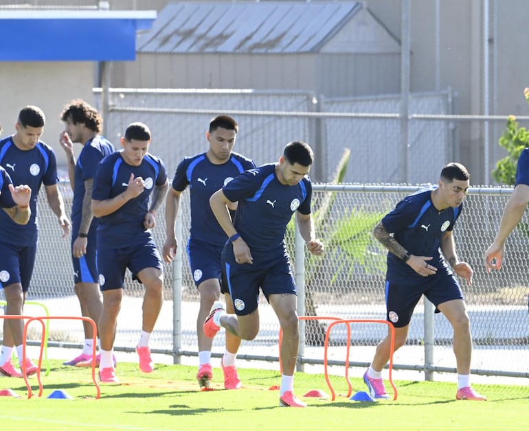 La Albirroja estará acompañada por los compatriotas residentes en California este lunes en el entrenamiento.