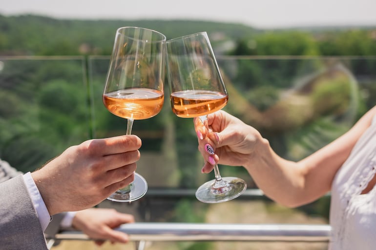 Vino rosado, imagen ilustrativa.