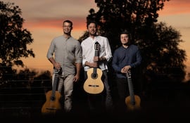 MbarakaTrío empieza gira “Mangoré sin fronteras” en Ecuador, Costa Rica y El Salvador.