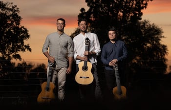 MbarakaTrío empieza gira “Mangoré sin fronteras” en Ecuador, Costa Rica y El Salvador.