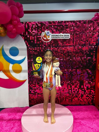 Ivanna, campeona sudamericana en gimnasia.