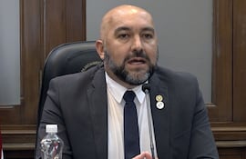 Orlando Arévalo, exdiputado y exfuncionario del MEC, vinculado a varios Institutos de Formación Docente (IFD).