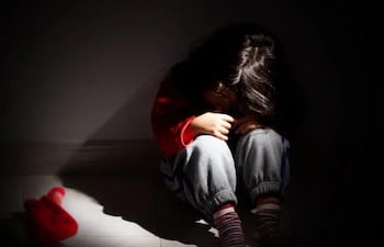 Detienen a un hombre imputado por presunto abuso sexual en niños.